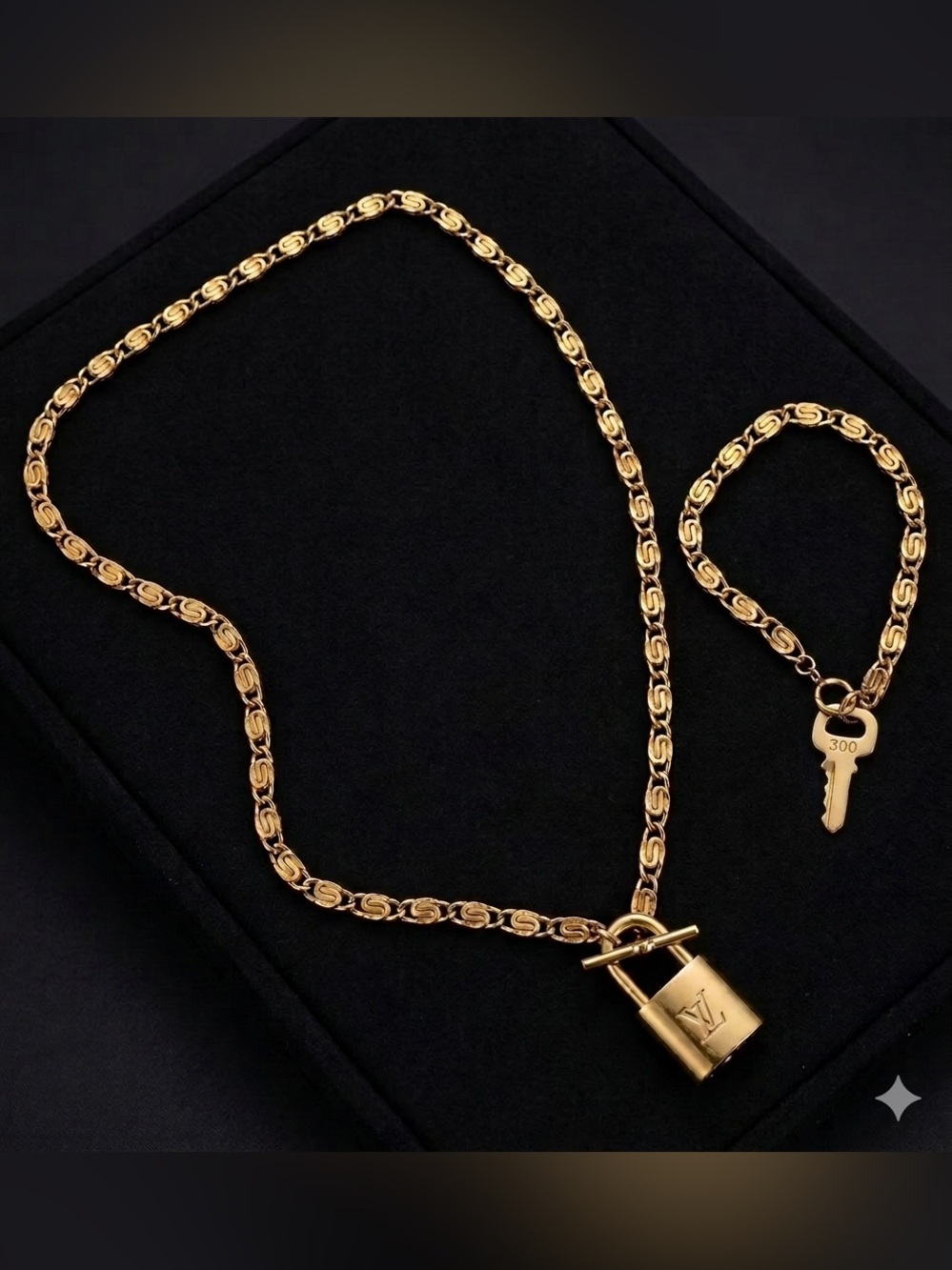 Authentic LV #300 Padlock & Key Set With Vintage Neckace Bracelet Chains